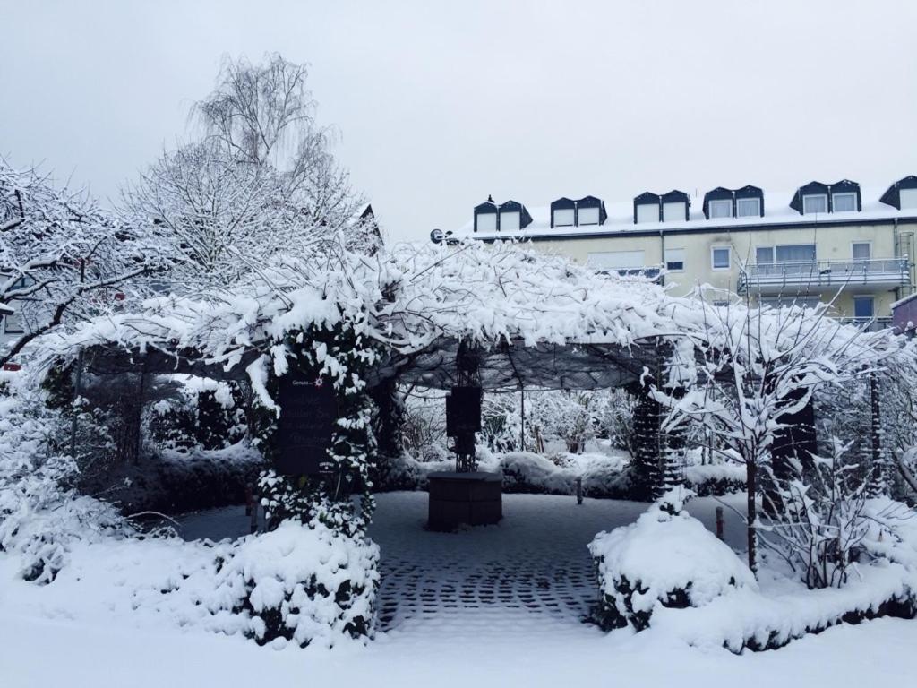 Muehlenthalers Park Hotel Konz Exterior photo